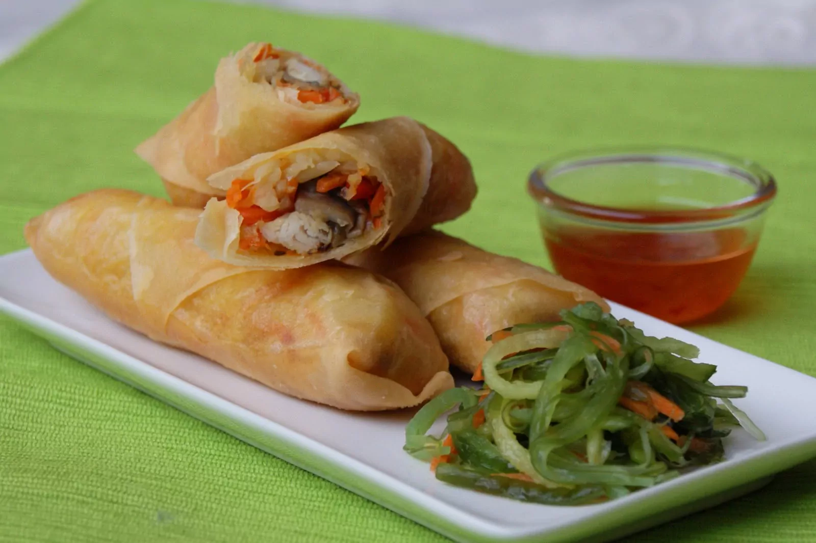 Spring Rolls su vištiena