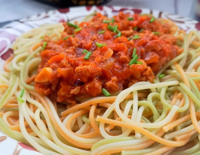Spageti su Bolonijos padažu