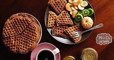 Veganiški vafliai su saulėgrąžų sviestu be kiaušinių