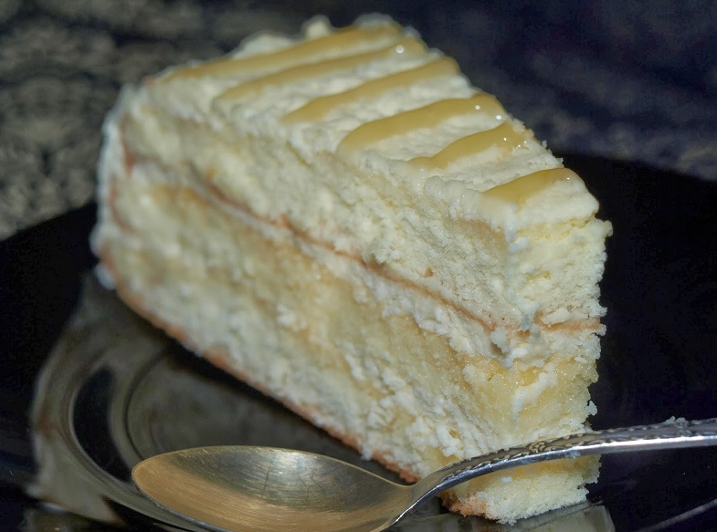 Mascarpone tortas su citrininiu kremu