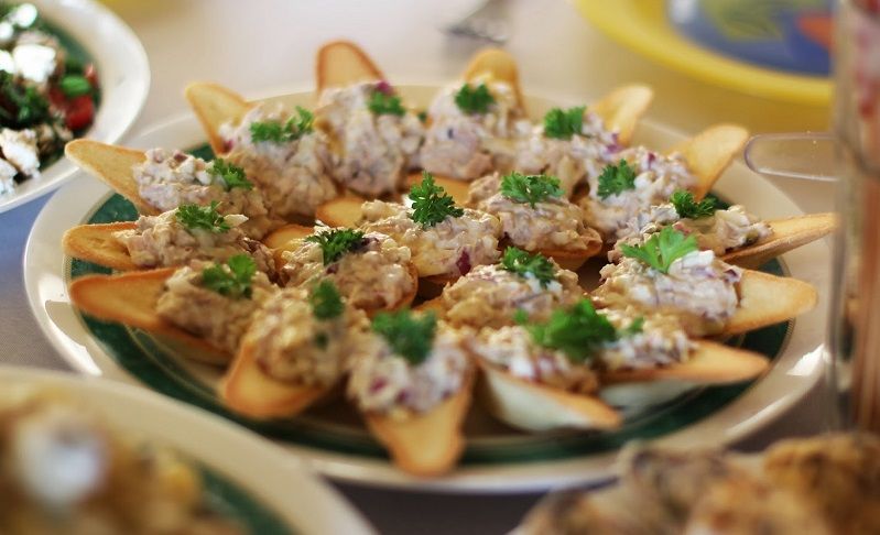 Tunu įdaryti šaukšteliai (gimtadienio ar kitos šventės užkandžiams)