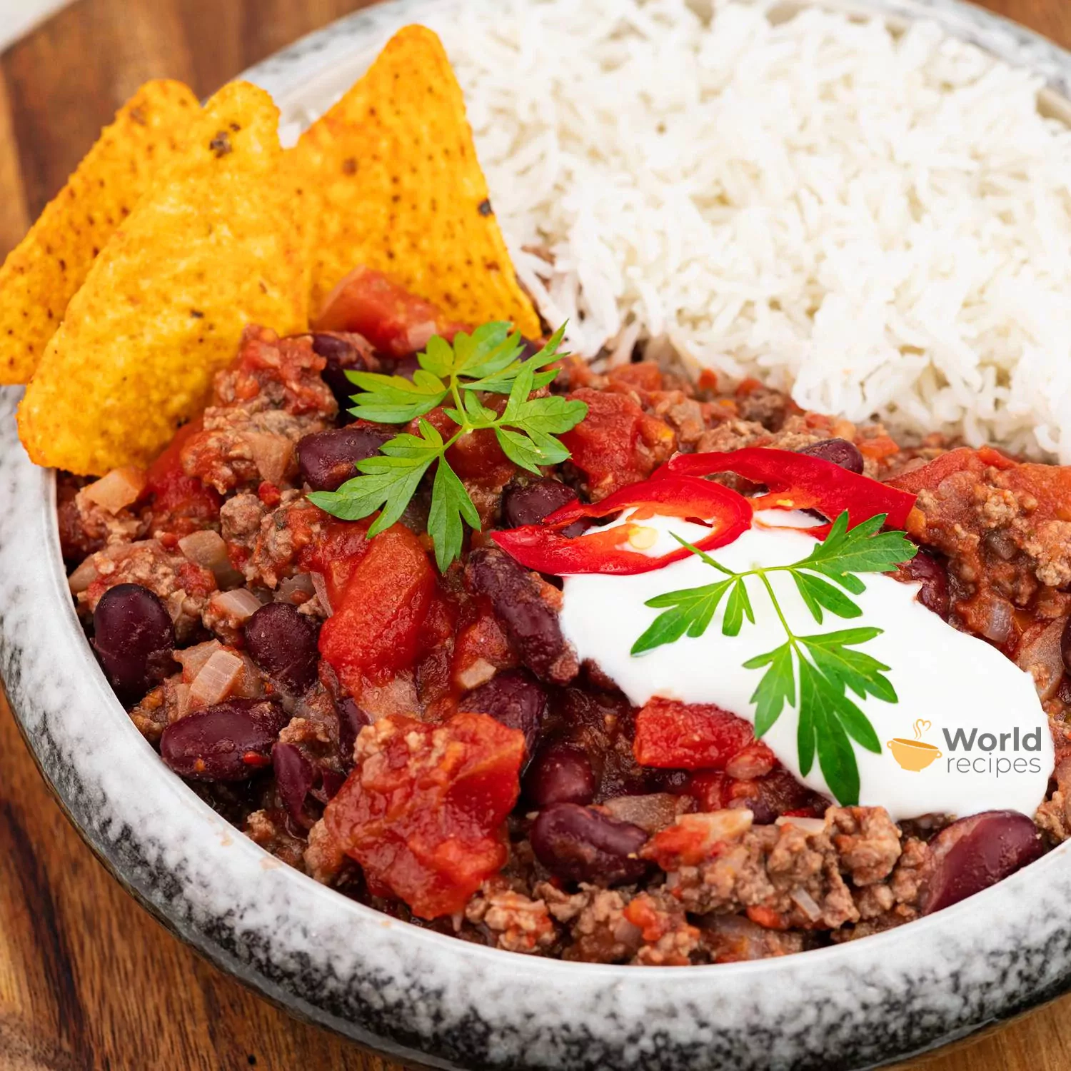 Chili con carne - meksikietiškas jautienos faršo ir pupelių troškinys