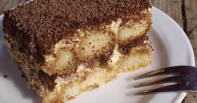 Nekeptas tiramisu pyragas su maskarpone