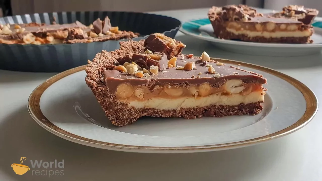 Nekeptas Snickers tortas