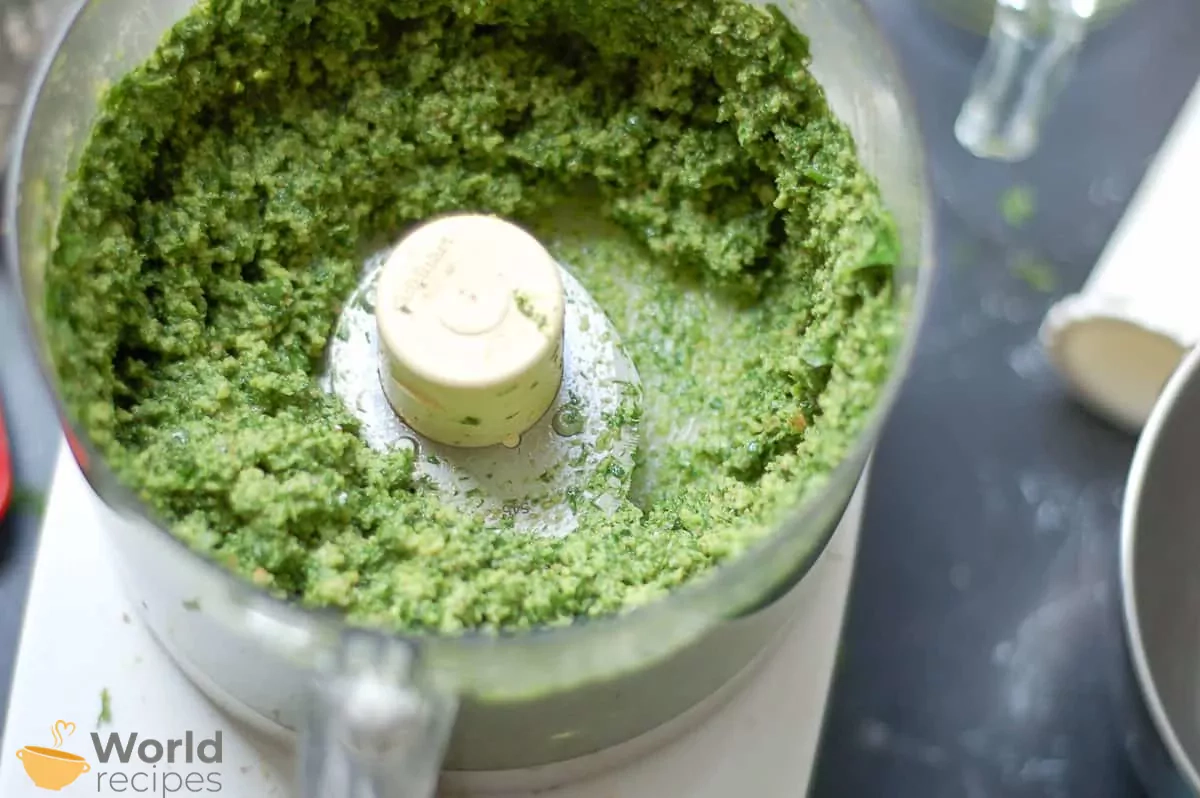 Krapų ir petražolių naminis pesto padažas