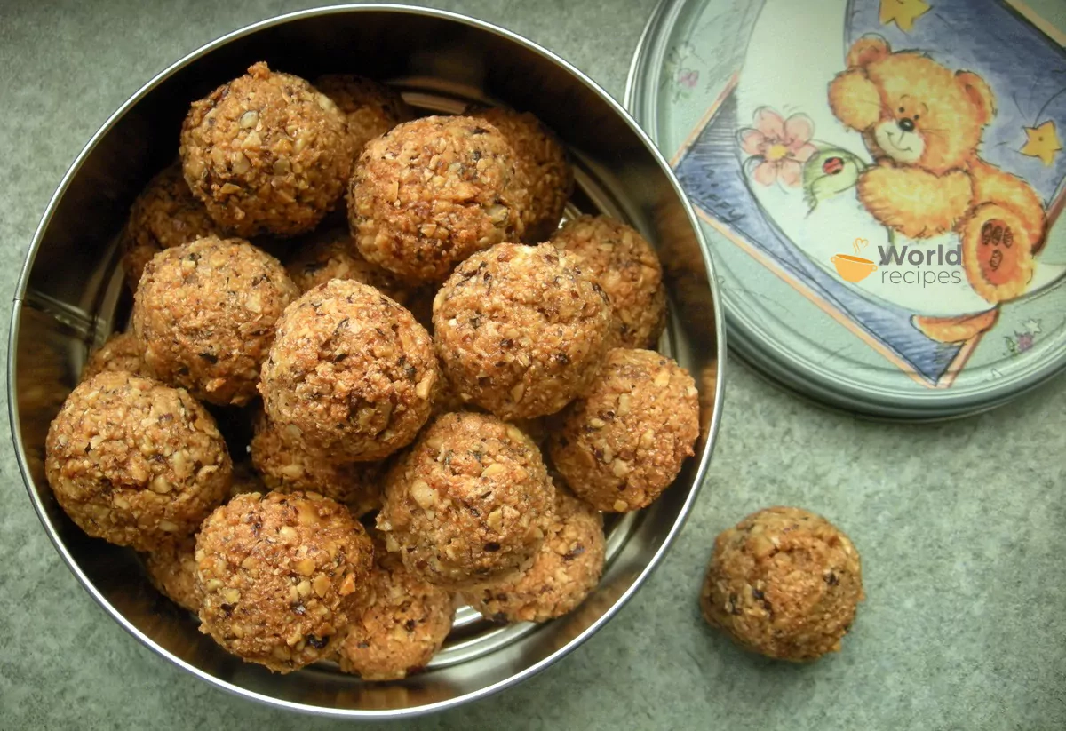 Itališki sausainiai su riešutais "Brutti ma buoni"