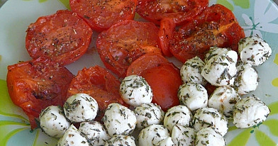 Garnyras: Karamelizuoti pomidorai