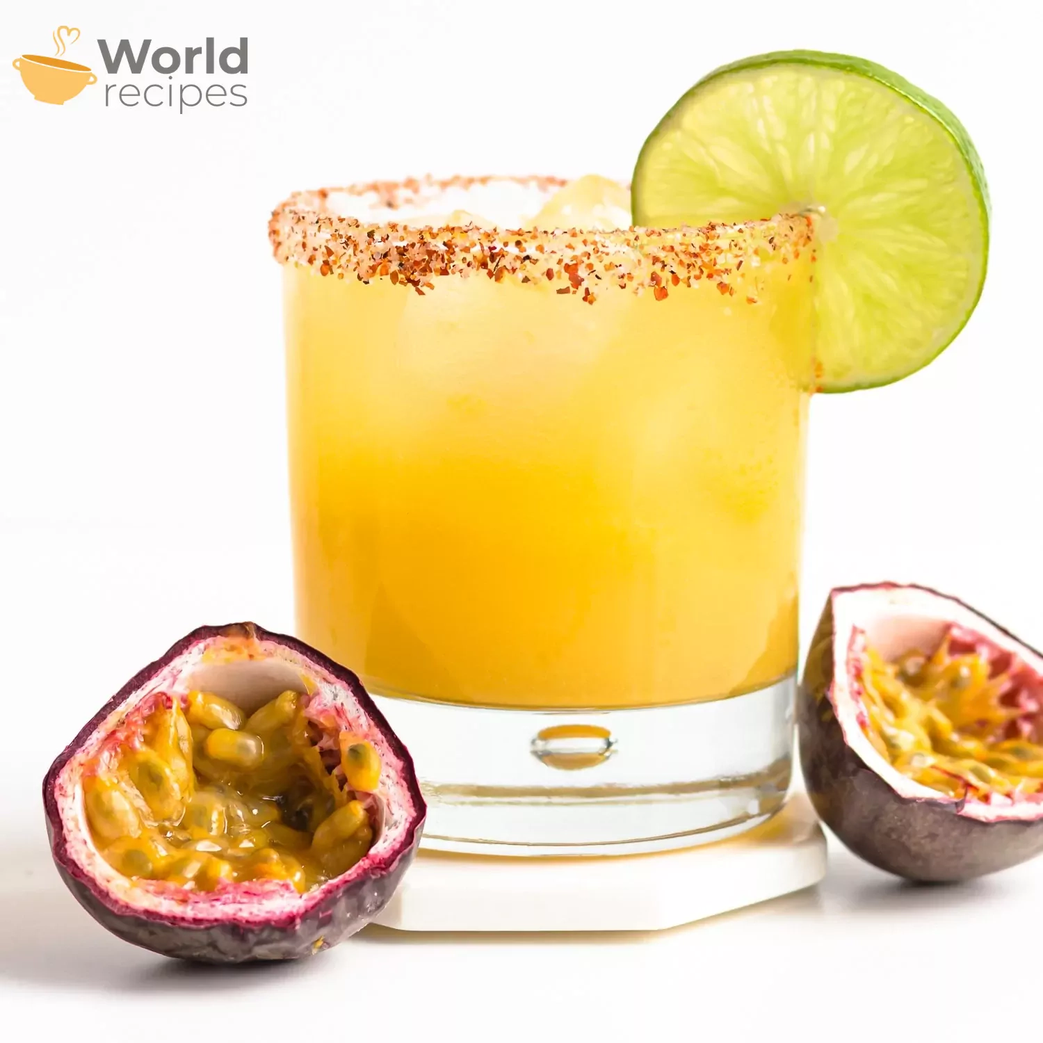 Passion fruit margarita cocktail - tekilos kokteilio receptas su pasifloru