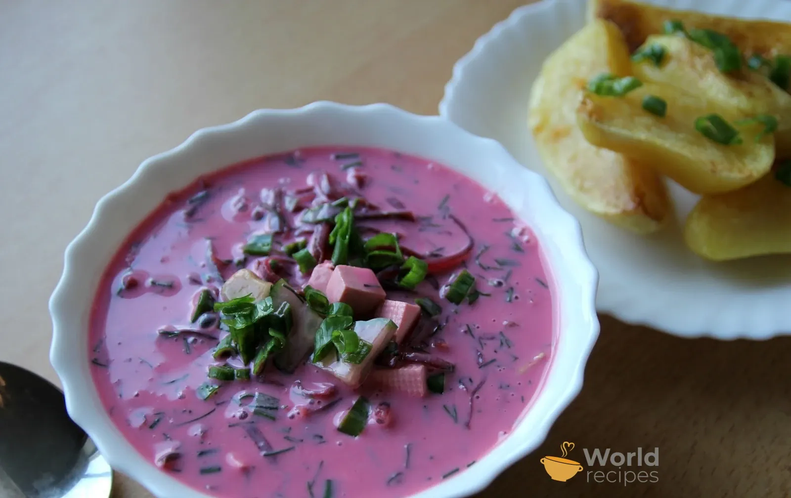 Veganiški šaltibarščiai su tofu ir avokadu