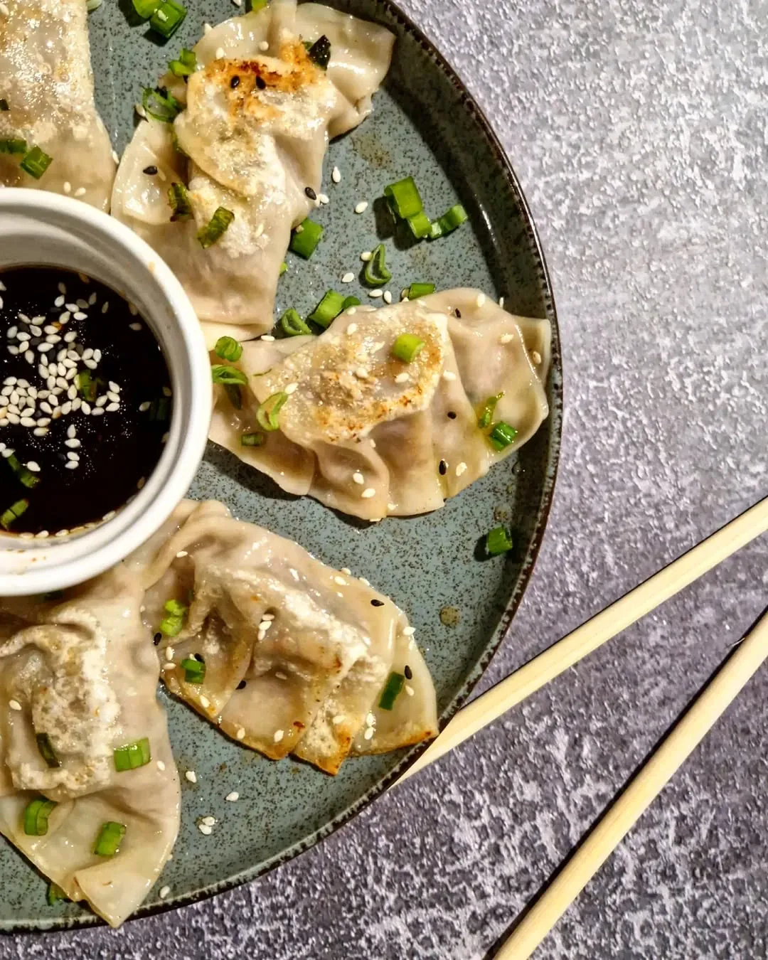 Gyoza - azijietiški koldūnai su mėsa