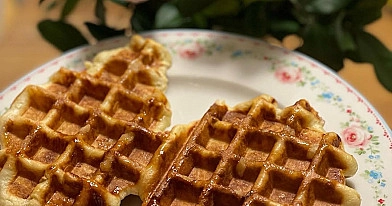 Belgiški mieliniai vafliai su sausų mielių milteliais