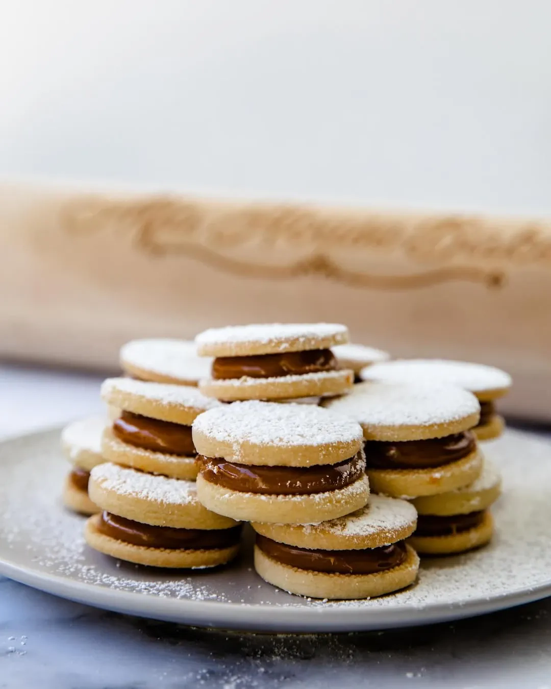 Alfajores - sausainiai su karamelizuotu pienu