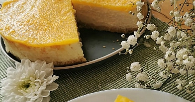 Kreminio sūrio ir mangų tortas (cheesecake)