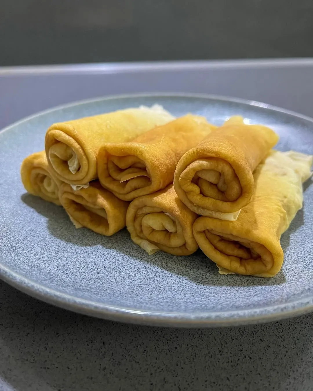 Minkšti obuoliniai lietiniai (tešla su pienu ir aliejumi)