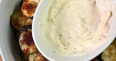 Greitas ispaniškas česnakinis padažas "Aioli" su pienu (be kiaušinių)