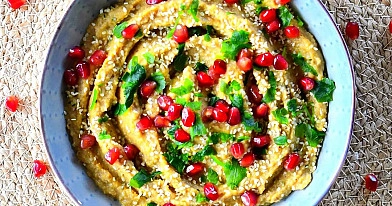 Baklažanų užtepėlė baba ganoush su tahini sezamų pasta