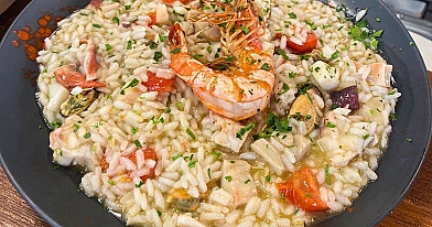 Risotto su jūros gėrybėmis