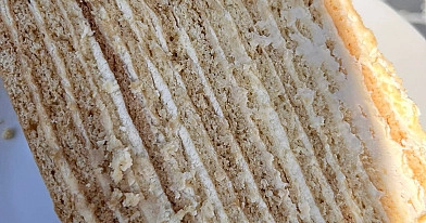 Karamelinis medaus tortas