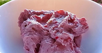 Naminiai veganiški avietiniai ledai be laktozės, be glitimo ir be kiaušinių