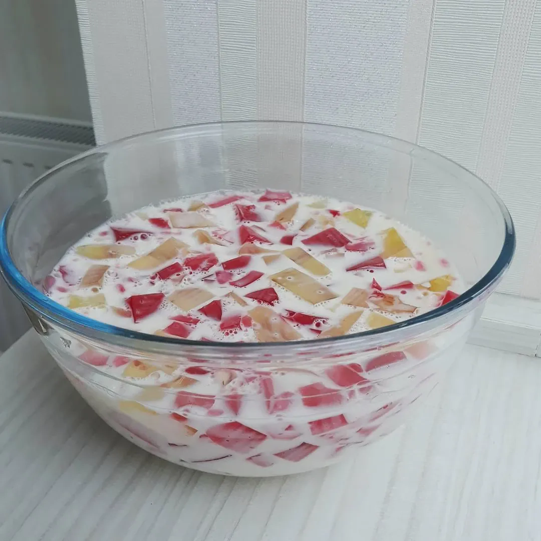 Audronės želė tortas su kondensuotu pienu ir želatina