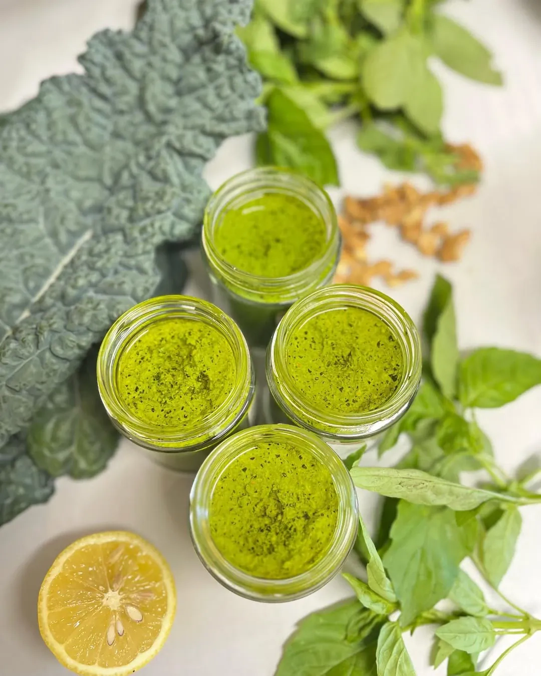Krapų ir petražolių naminis pesto padažas