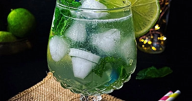Nealkoholinis Virgin mojito (mohito) kokteilis