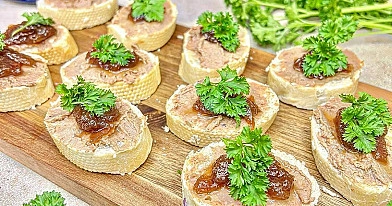 Keptas vištienos paštetas su grietinėle