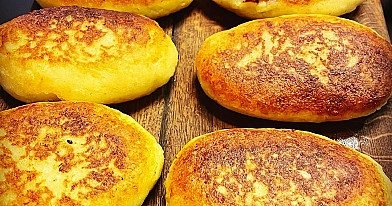 Žemaičių blynai su mėsa ir sūriu