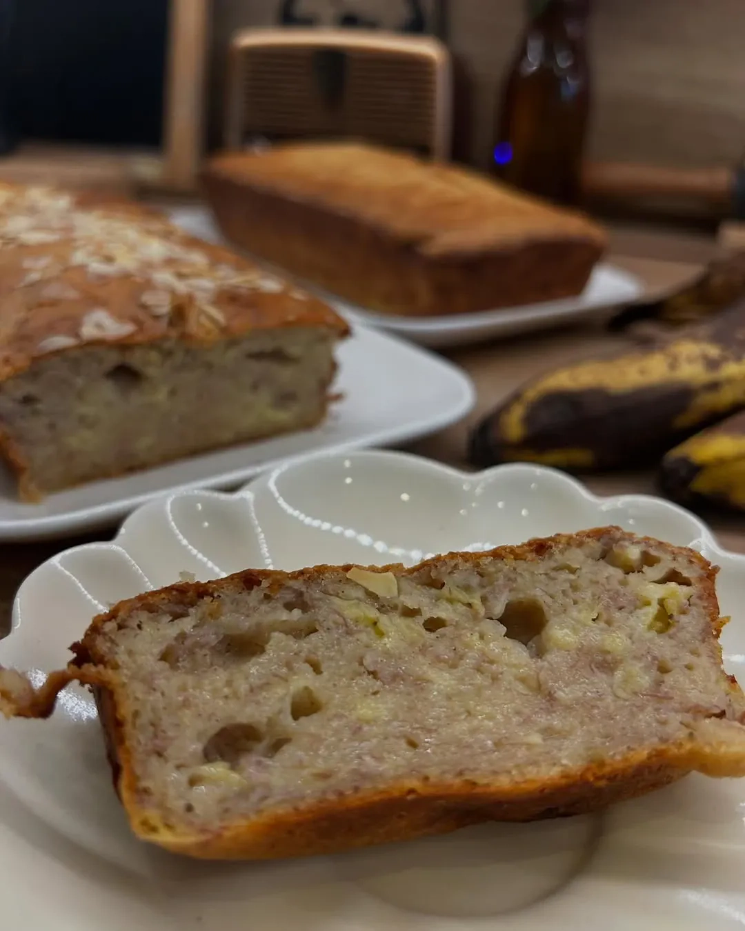 Paprastas, minkštas, drėgnas ir greitas bananų pyragas