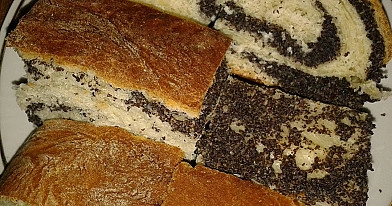 Trapus ir drėgnas aguonų vyniotinis
