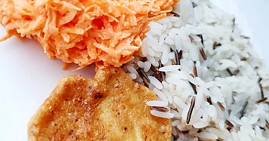 Keto vištienos kepsneliai su sūriu, kepti orkaitėje