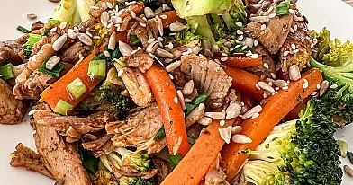 Kalakutienos šlaunelių mėsa su daržovėmis 🦃🥦🥕