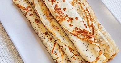 Jogurtiniai lietiniai blyneliai su čija sėklomis! 🥞