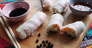 Švieži summer rolls su krevetėmis ir daržovėmis