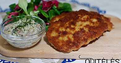 Schnitzel - Šnicelis iš triušienos su pievagrybių padažu