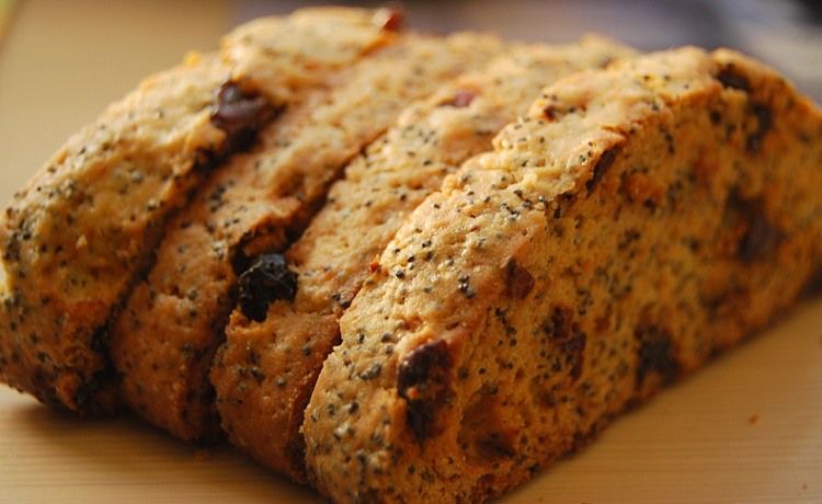 Aguoniniai biscotti su spanguolėmis